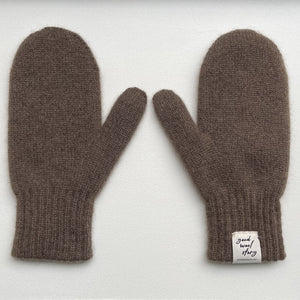 'Toasty' yak wool mittens