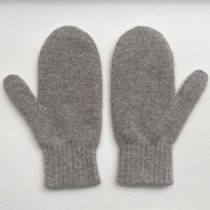 'Toasty' yak wool mittens